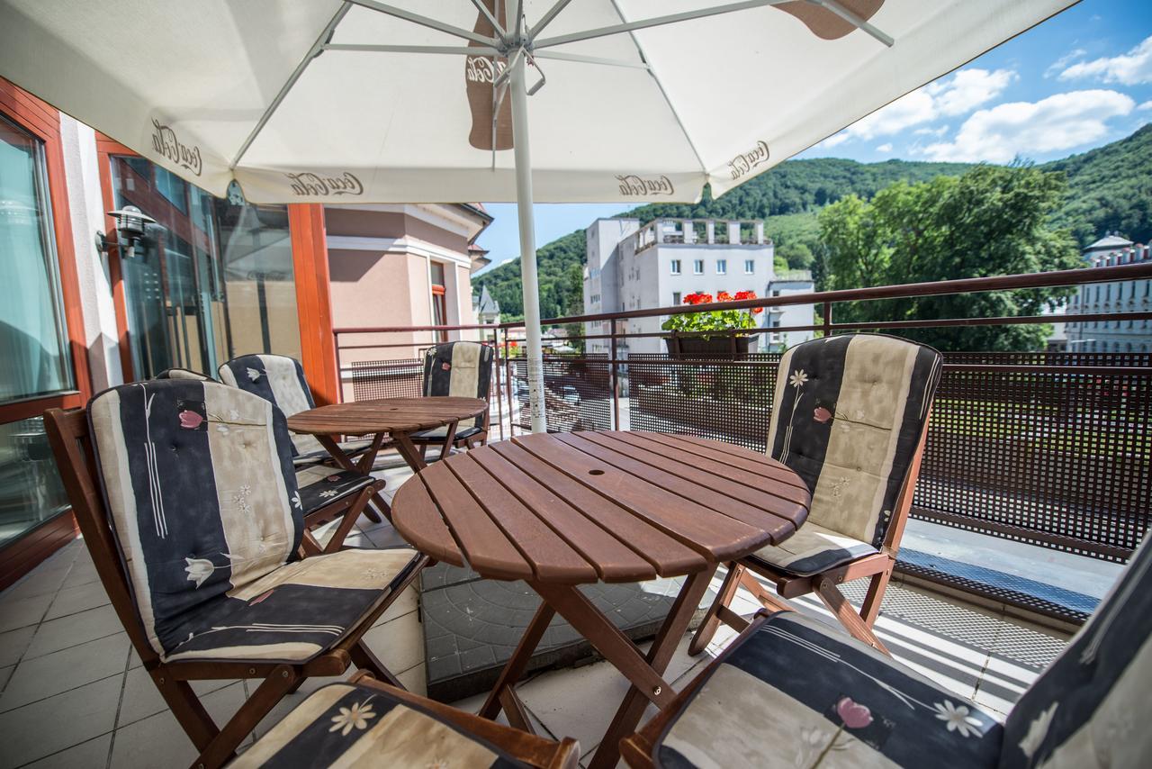 Garni Hotel Praha Trenčianske Teplice Exterior foto