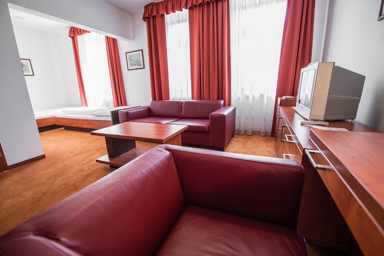 Garni Hotel Praha Trenčianske Teplice Exterior foto